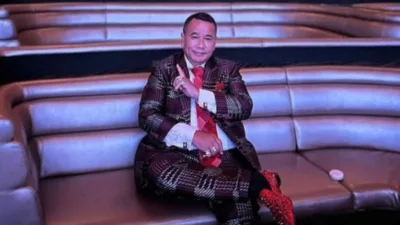Hotman Paris Hutapea Bantu Romyani
