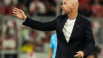 Penggemar desak agar Erik Ten Hag dipecat gegara kekalah 3 kali berturut-turut